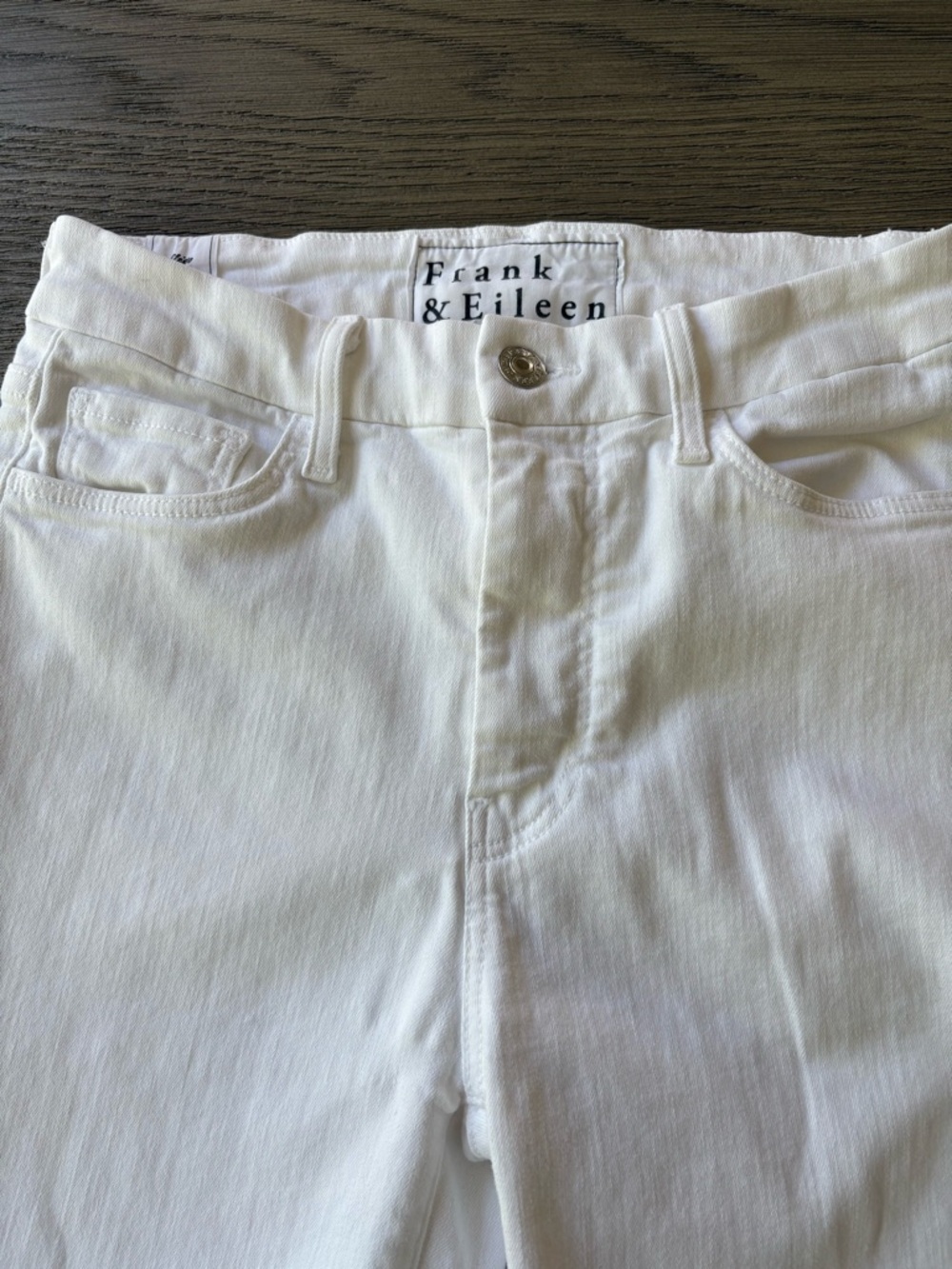 Frank & Eileen Sligo Jeans  | White | Size 27 | Crisp, Classic Denim |